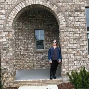 Meet your Posher, Ariel